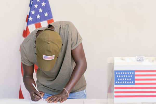 示意圖-緬甸軍政府強推爭議大選！戰火中投票率慘淡，國際斥為「鬧劇」