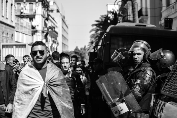 示意圖-金正恩閱兵大秀武力！全球政要齊聚，對美韓立場引關注