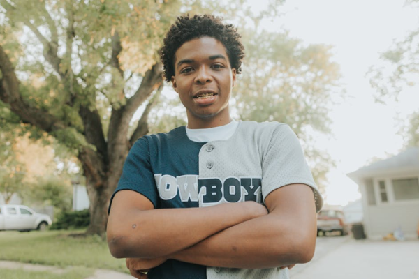 示意圖-大谷翔平42號紀念球衣 拍出天價33萬美元！