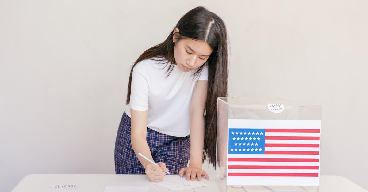 示意圖-澳門選舉驚爆內幕！政府鐵腕動員創高投票率，逾萬白廢票揭示民意暗潮
