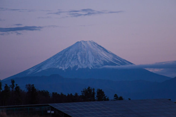 示意圖-日本太陽能開發急踩煞車！2027年起新案不再補助