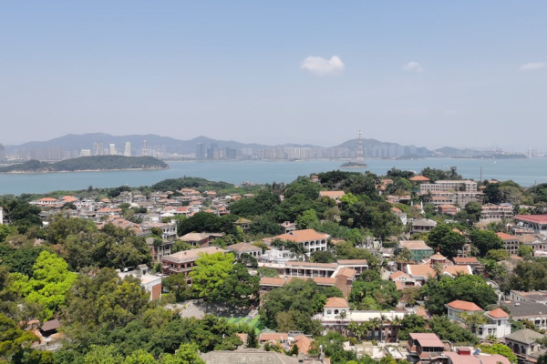 示意圖-中國生育率跌破800萬！專家警告「未富先老」危機