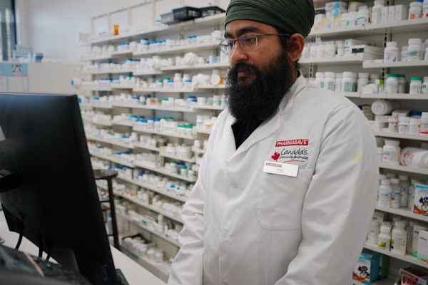 示意圖-中國藥品市場大震盪！進口藥退場，國產藥品質引民怨