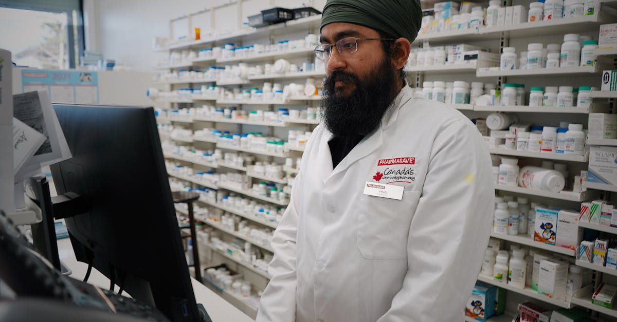 示意圖-中國藥品市場大震盪！進口藥退場，國產藥品質引民怨