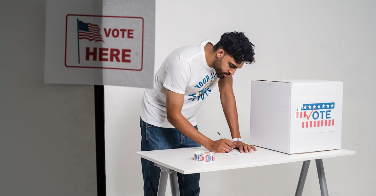 示意圖-不在籍投票爭議燒：台灣青年民主參與的雙重挑戰