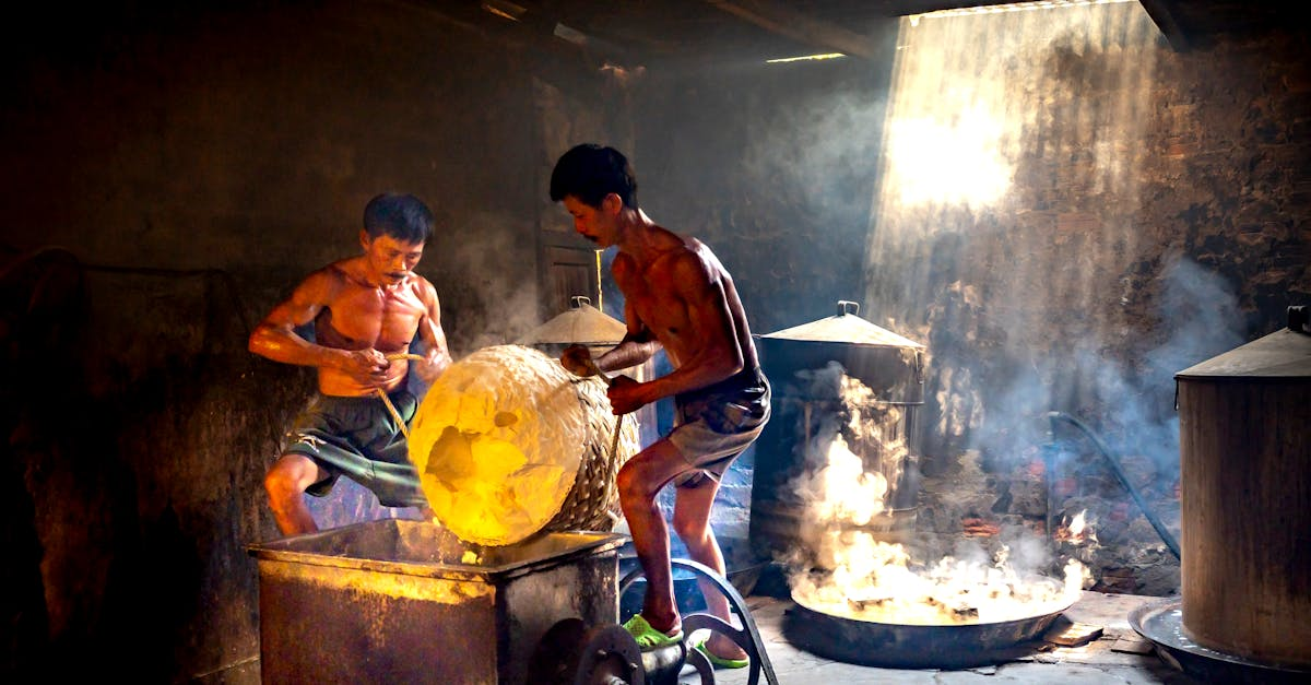 示意圖-香港惡火吞噬160命！外傭視訊訣別家人抱兒罹難