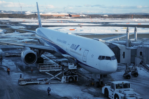 示意圖-北海道雪災連環爆！千人機場受困 JR列車大停擺