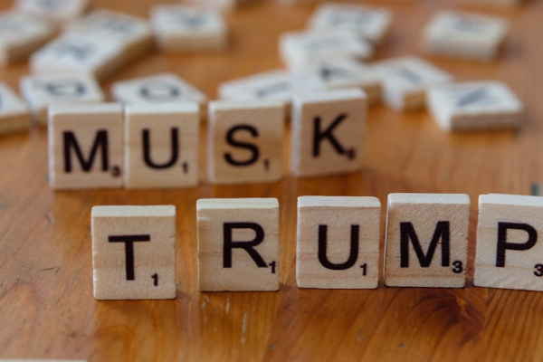 示意圖-中國餐飲巨頭西貝與網紅羅永浩激戰！「預製菜」風波引爆網路論戰，官媒介入火速「收兵」內幕曝光！