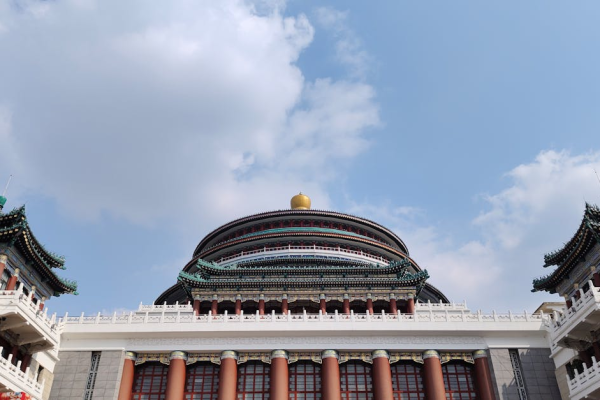 示意圖-中國黃金週消費轉型！旅遊旺電影冷，經濟迎挑戰